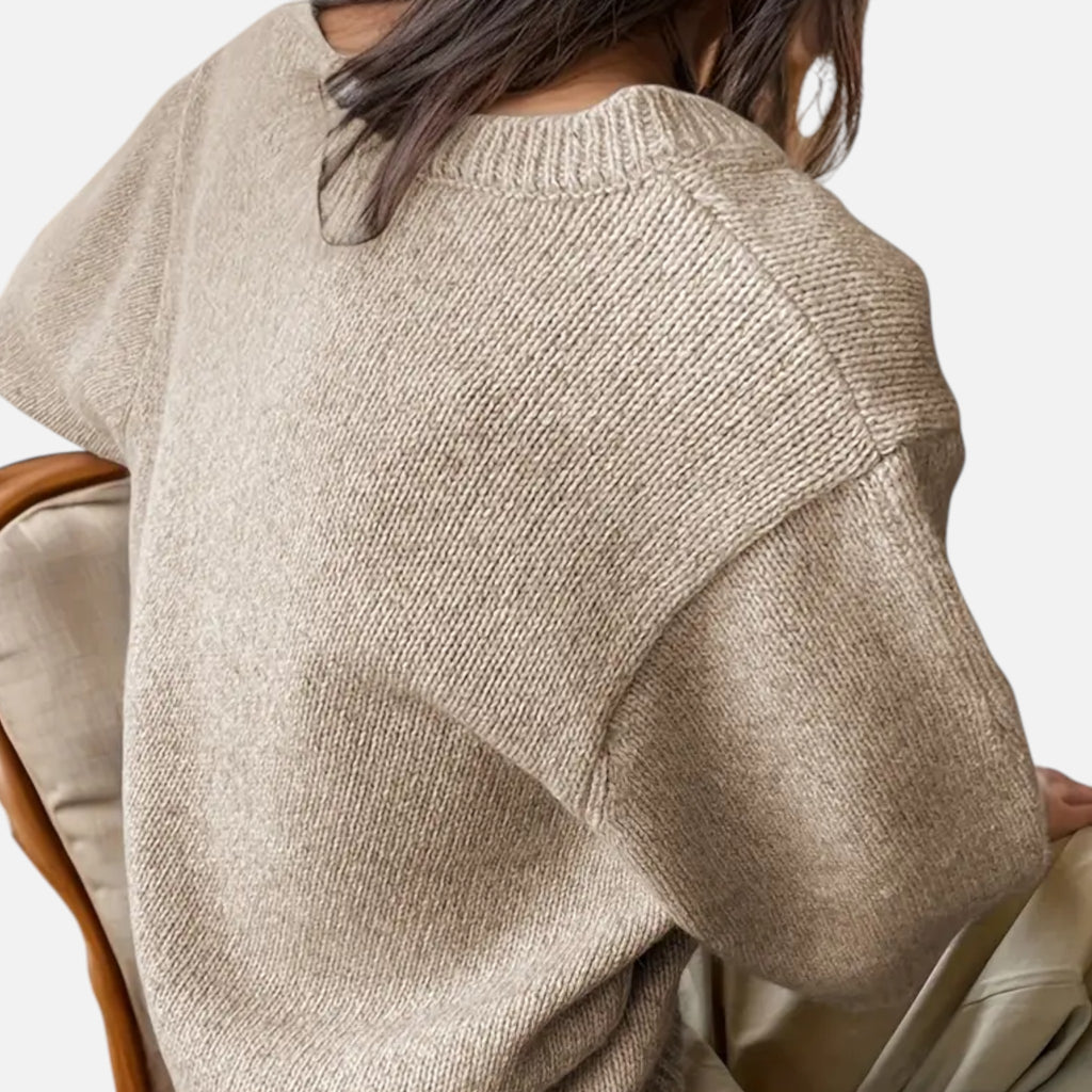 Solènne | Women’s V-Neck Rib-Knit Short-Sleeve Sweater