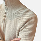 Solenne | Men’s Classic Collar Raglan Knit Sweater